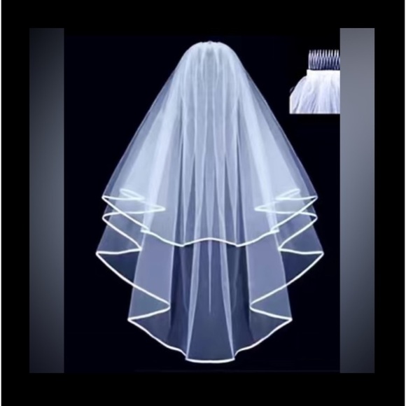 💕Two layer Wedding veil. - Picture 2 of 4